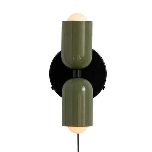 Mittelalterliche cremefarbene wind-doppelkopf-schlafzimmer-nachttischlampe, französische wandlampe