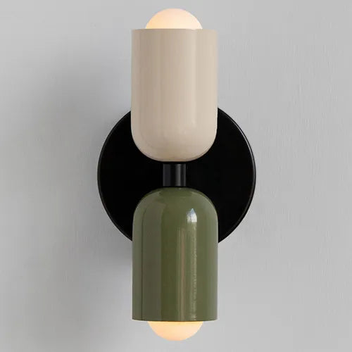 Mittelalterliche cremefarbene wind-doppelkopf-schlafzimmer-nachttischlampe, französische wandlampe