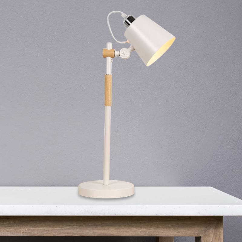 Glowzoë – industrielle tischlampe im metalleimer-stil