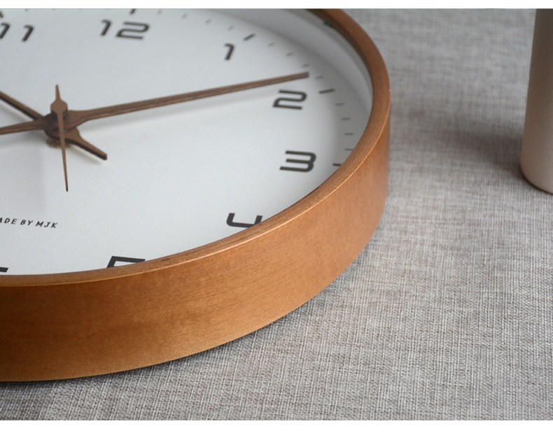 EleQuartz Uhr - runde Wanduhr - nordische Wanduhr aus Holz
