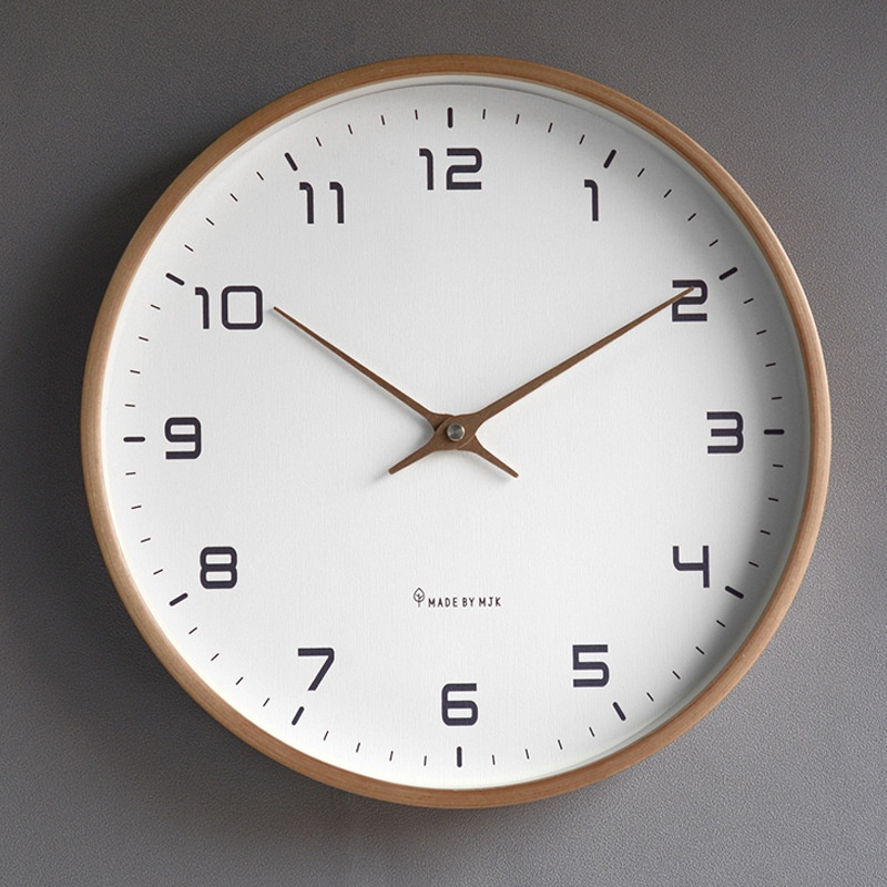 EleQuartz Uhr - runde Wanduhr - nordische Wanduhr aus Holz