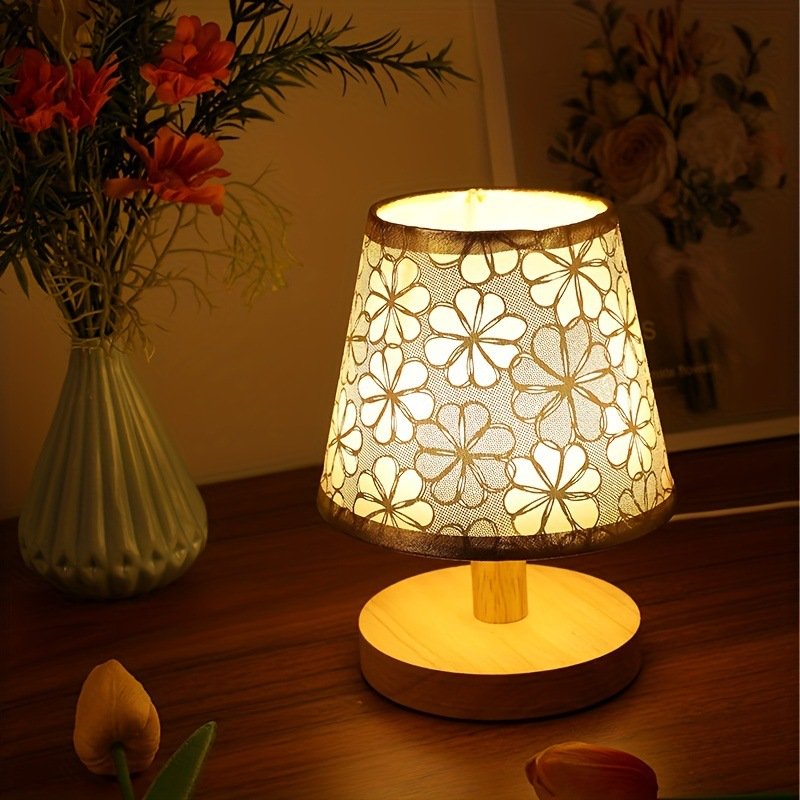 Luminarts - stilvolle tischlampe mit floralem design