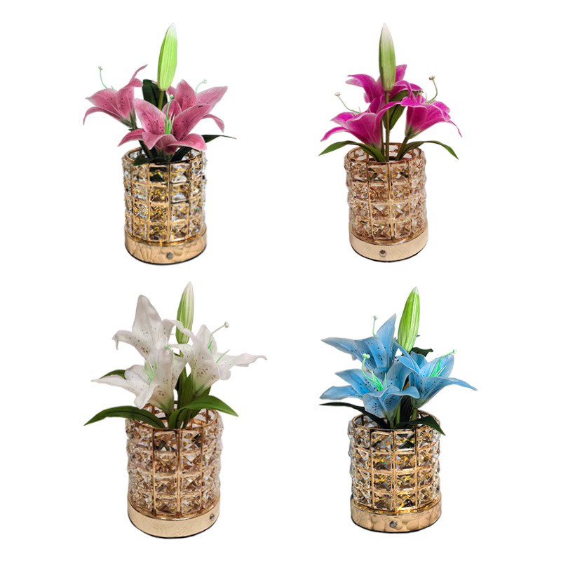 Luna - elegante tischlampe mit blumendesign