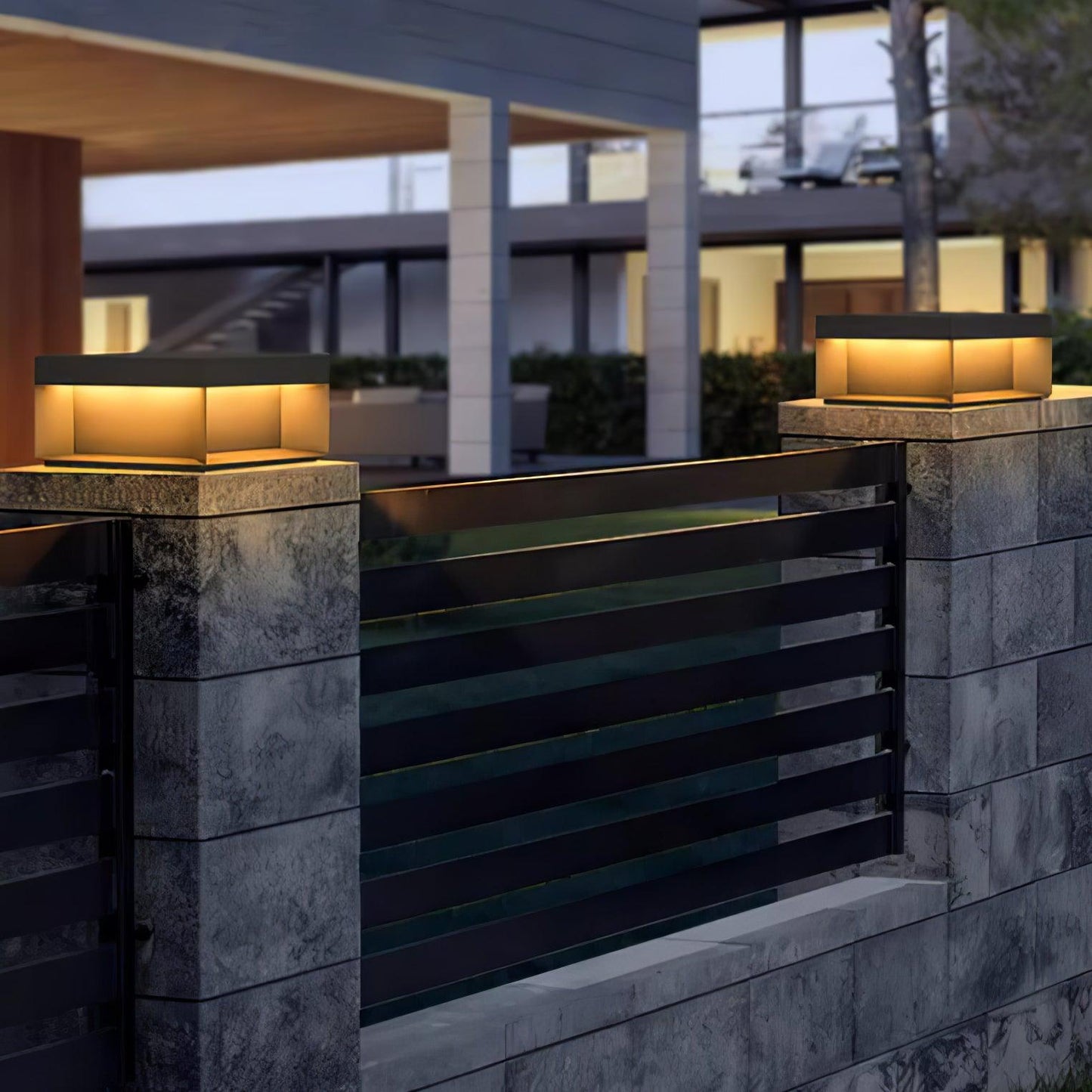 Solarbetriebene Außenmastlampe