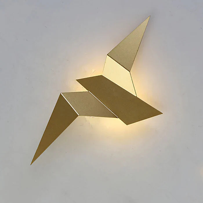 Kreativ - wandlampe aus eisen in form eines vogels