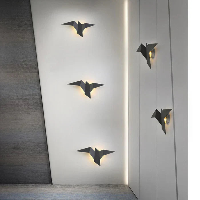 Kreativ - wandlampe aus eisen in form eines vogels
