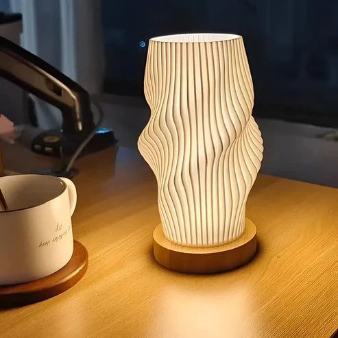 DreamWave - moderne cremefarbene 3D-wellenlampe mit elegantem metallsockel