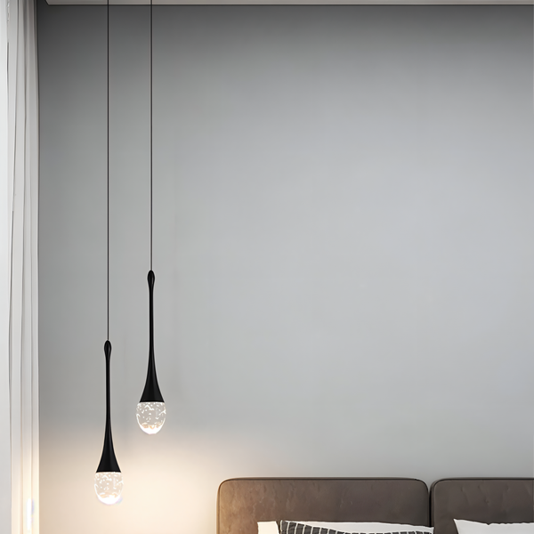 Hängelampe aus Glas in tropfenform, hängelampe mit kristallblasen in schwarz und gold, tropfenbeleuchtung