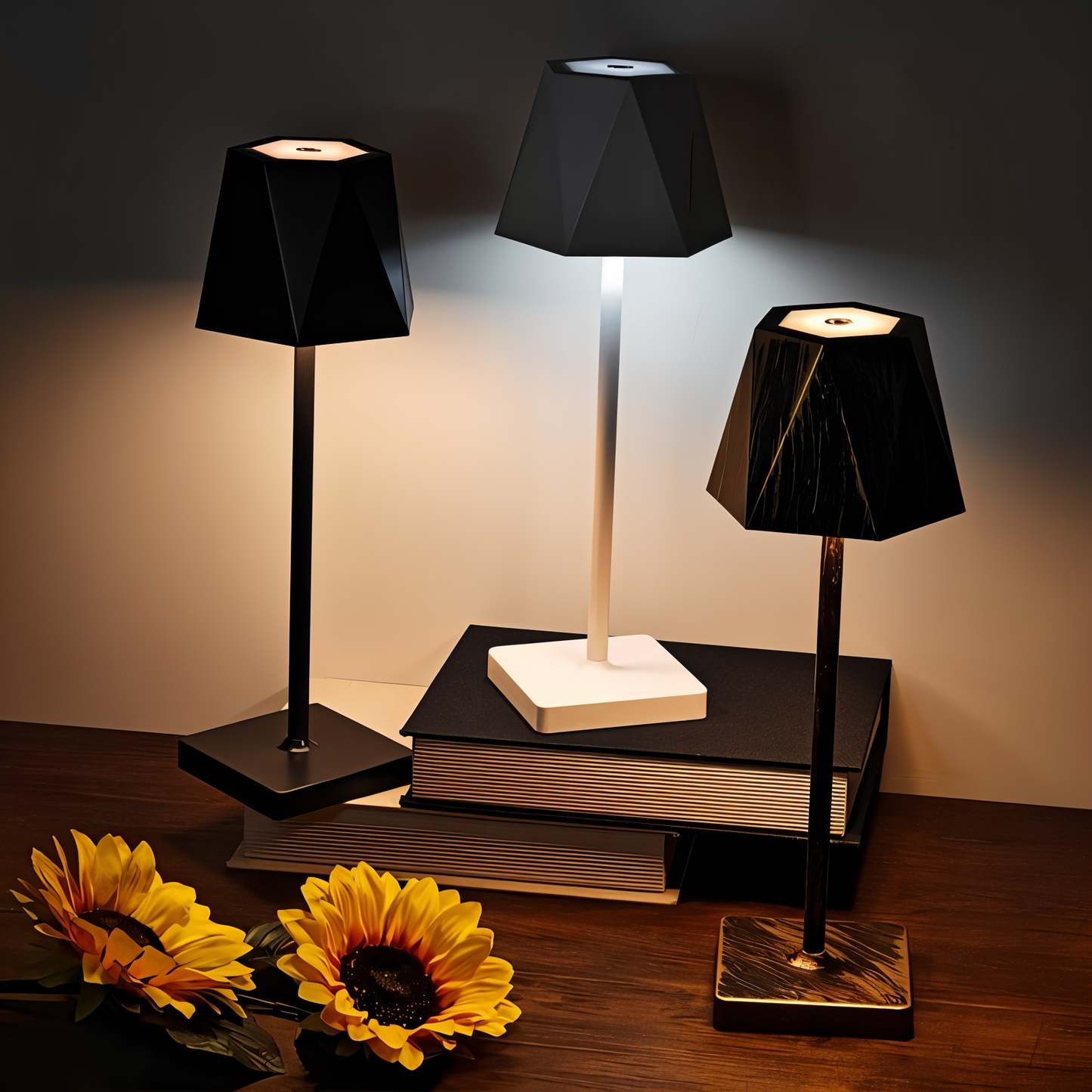 PolyLamp - tragbare sechseckige LED-tischlampe - wasserdicht und wiederaufladbar