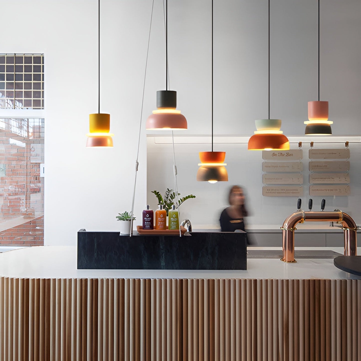 VividGlow - vibrierende metall-makaron-led-pendelleuchte