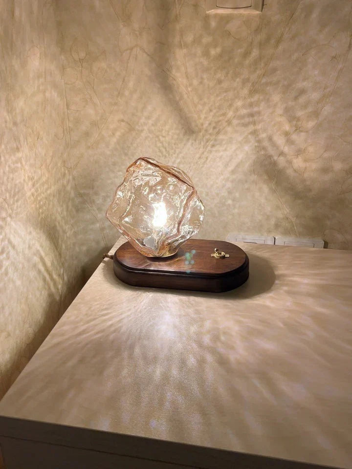 Tischlampe aus glas aus eisstein