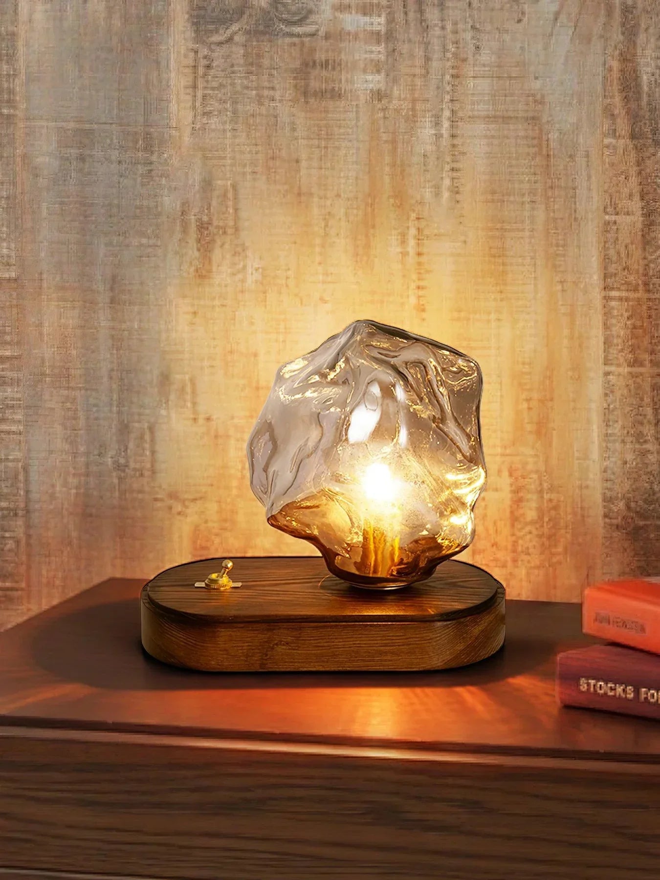 Tischlampe aus glas aus eisstein
