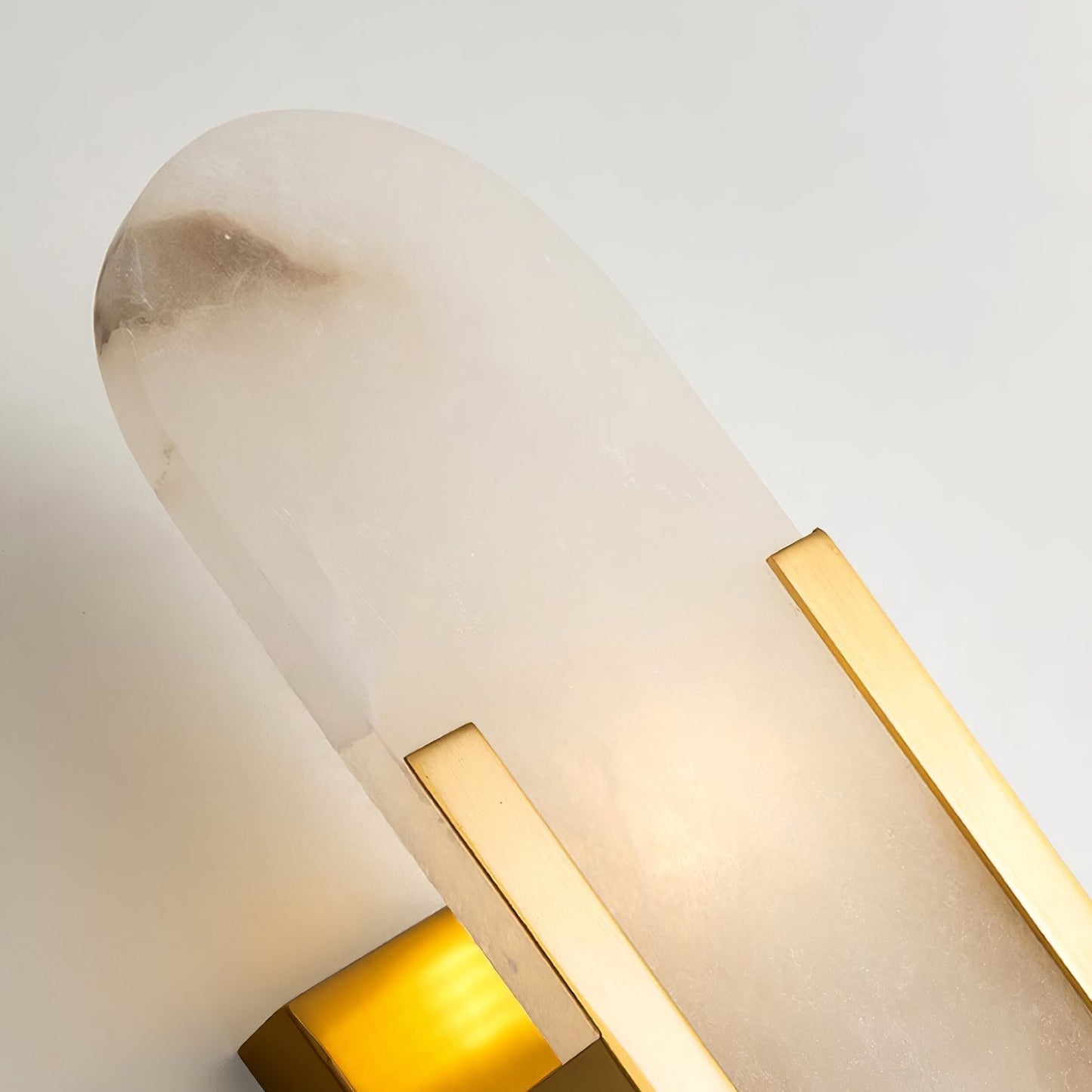 Melange langgestreckte alabaster wandleuchte