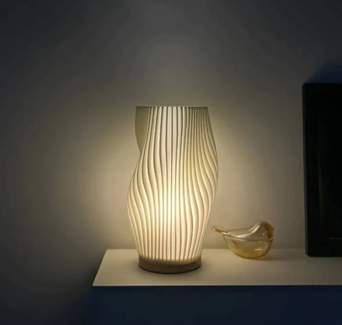 Serene wavecrest lampe