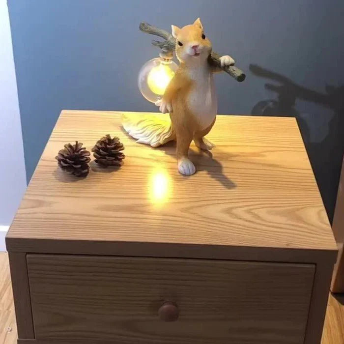 Squirrel - tischlampe