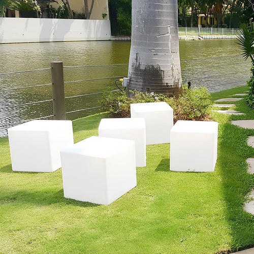 CubeGlow – kubische gartenlampe