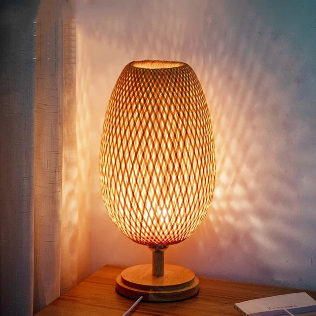 AntiqueBamboo - Vintage-Tischlampe aus Bambus