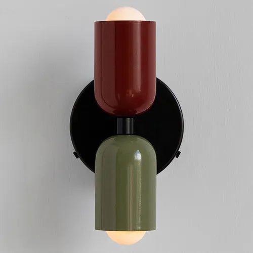 Mittelalterliche cremefarbene wind-doppelkopf-schlafzimmer-nachttischlampe, französische wandlampe