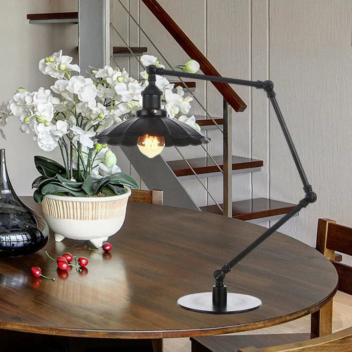LichtStijl – verstellbare vintage-lampe mit geformtem metallschirm