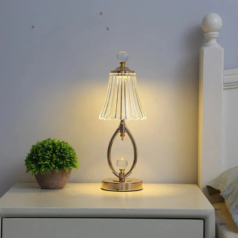 Vintage - goldene tischlampe aus kristall