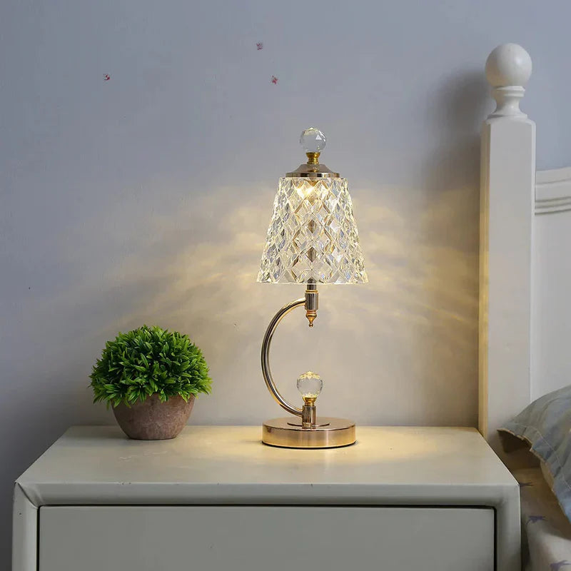 Vintage - goldene tischlampe aus kristall