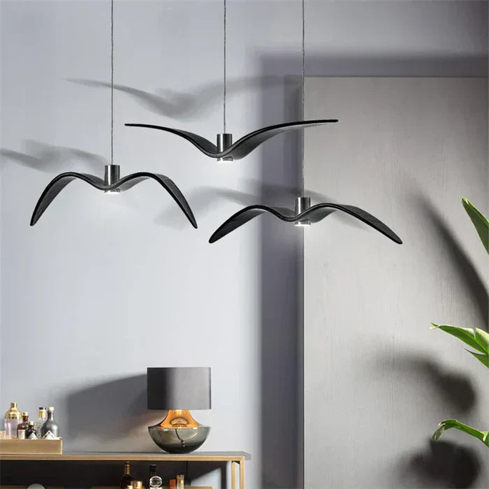 BeakBrilliance | deckenlampe im vogeldesign
