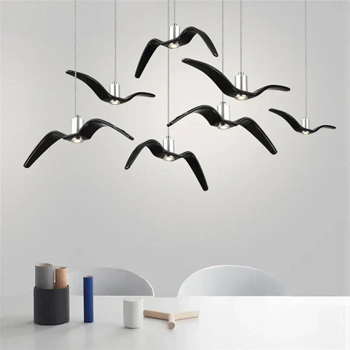 BeakBrilliance | deckenlampe im vogeldesign