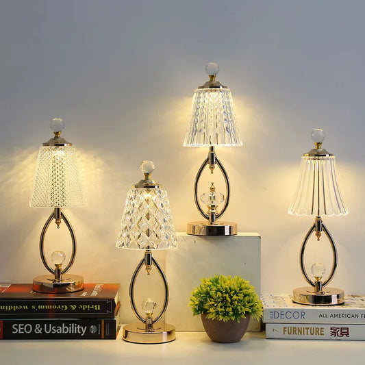 Vintage - goldene tischlampe aus kristall