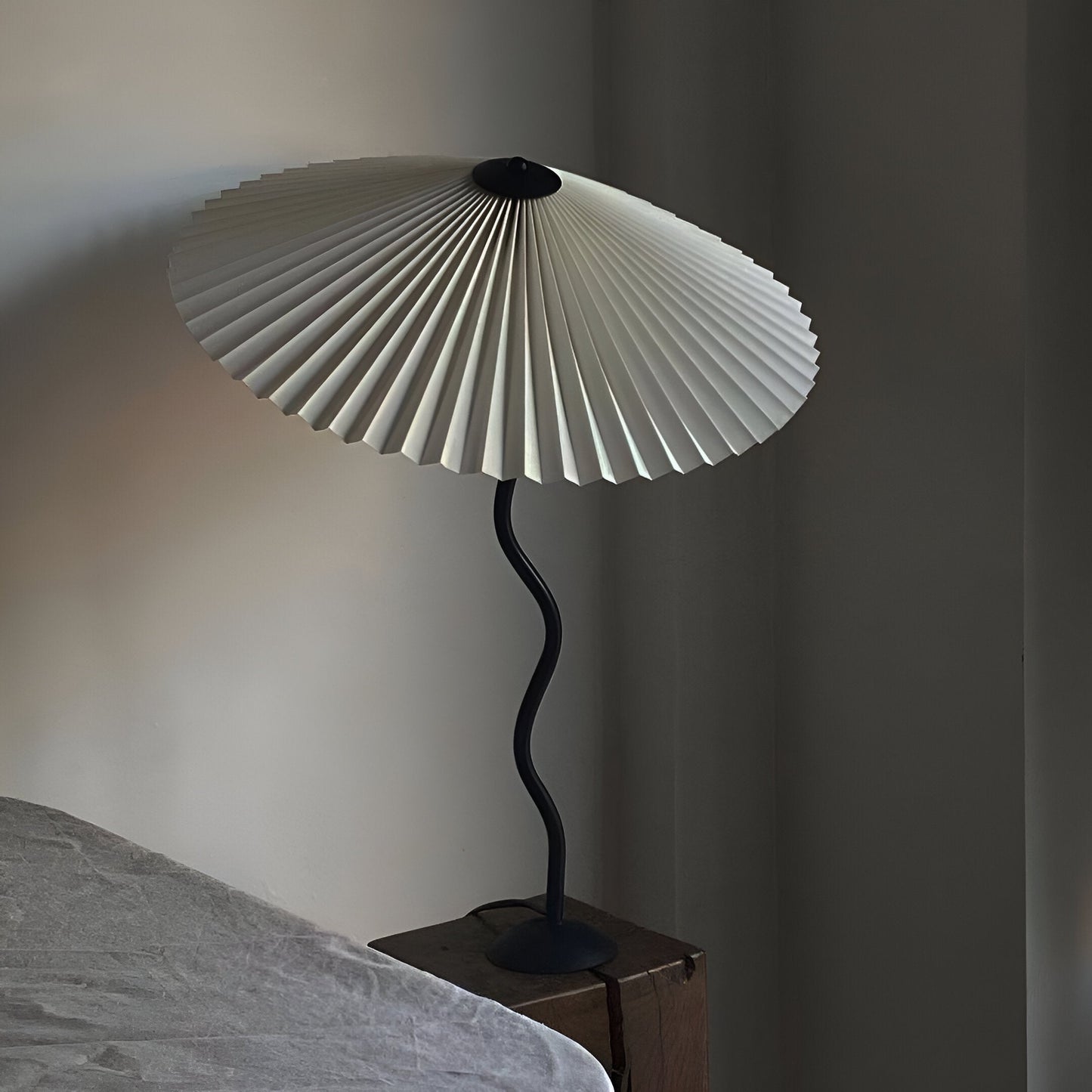 Ori squiggle lampe - gefaltete tischlampe - origami led tischlampe