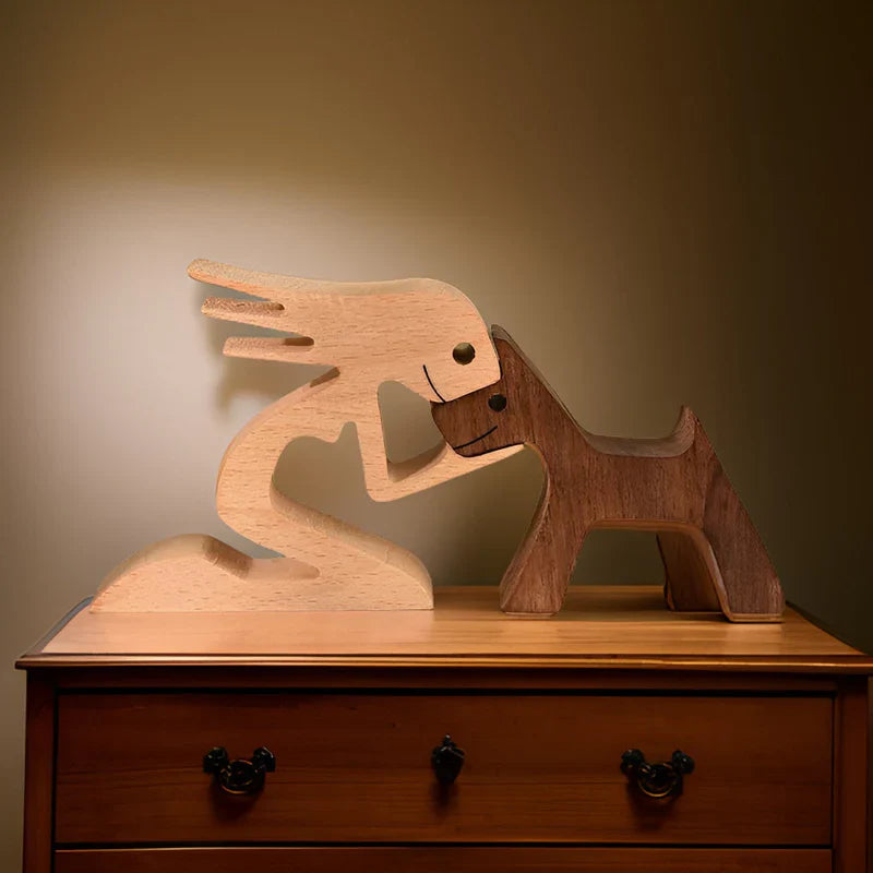 Paws of love - hund und mensch handgefertigte holzskulptur - symbol für ewige bindung