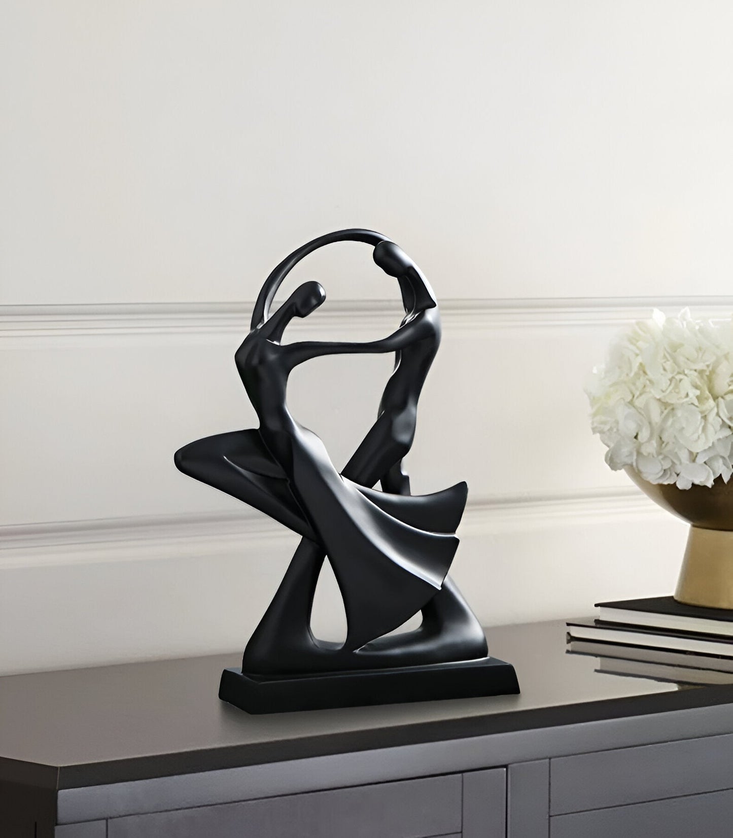 Swayduo ornament - weiße und schwarze tanzende harzskulptur - moderne abstrakte kunst