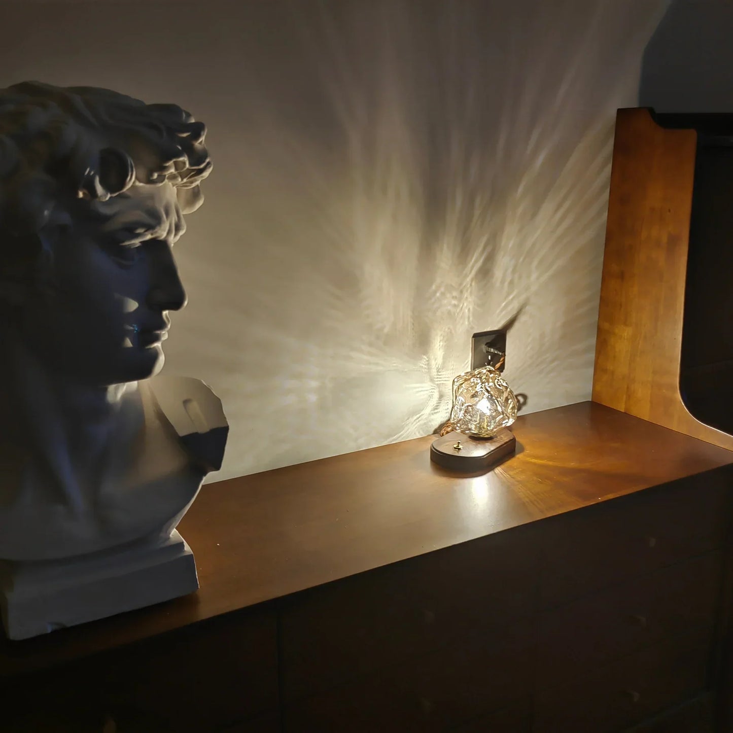 Tischlampe aus glas aus eisstein