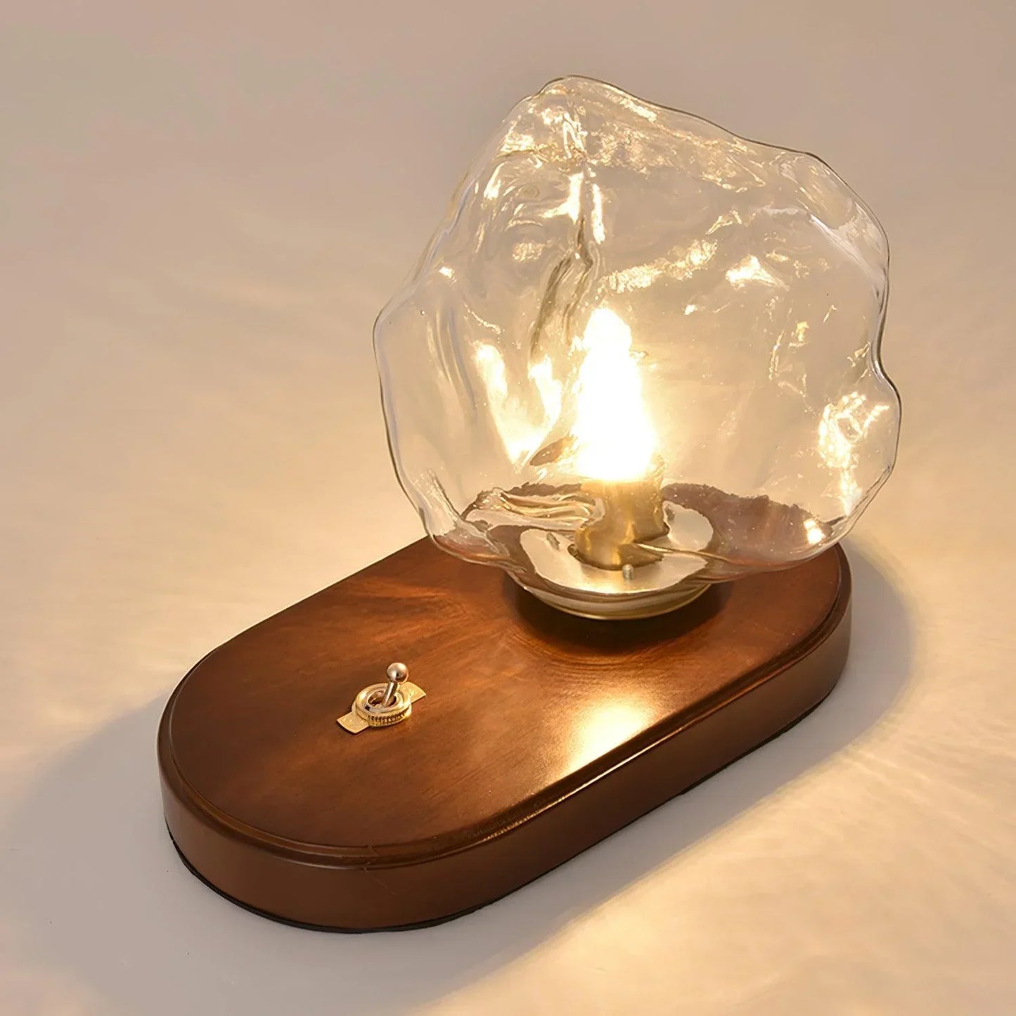 Tischlampe aus glas aus eisstein