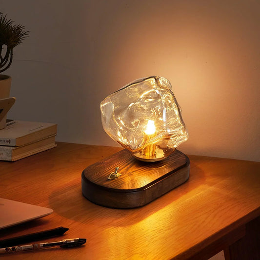 Tischlampe aus glas aus eisstein