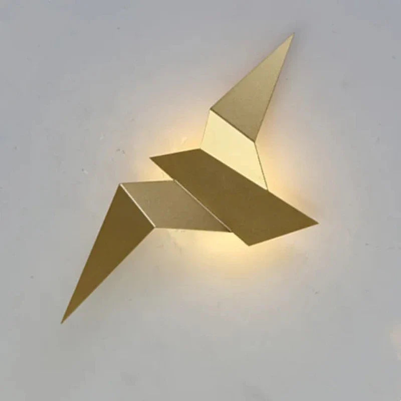 AvianAura - nordischer eisenvogel wandleuchter