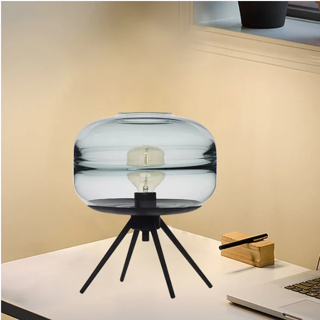 ArtistiLight - lampe mit vier modernen kreativen beinen