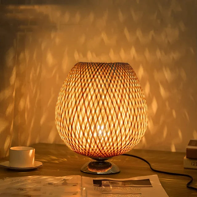 AntiqueBamboo - Vintage-Tischlampe aus Bambus