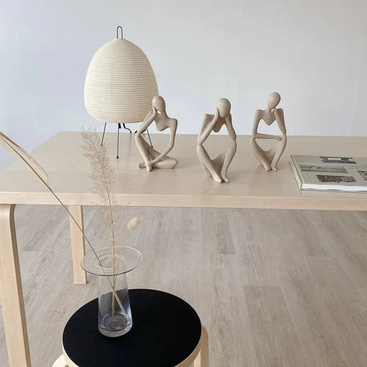Die statuen des abstrakten denkers
