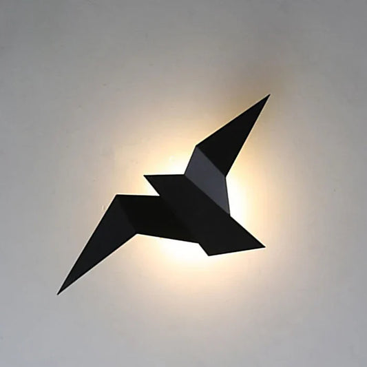 Kreativ - wandlampe aus eisen in form eines vogels
